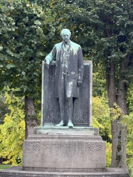 Carl Alexander August Johann (1818-1901) (Statue) (Eisenach)